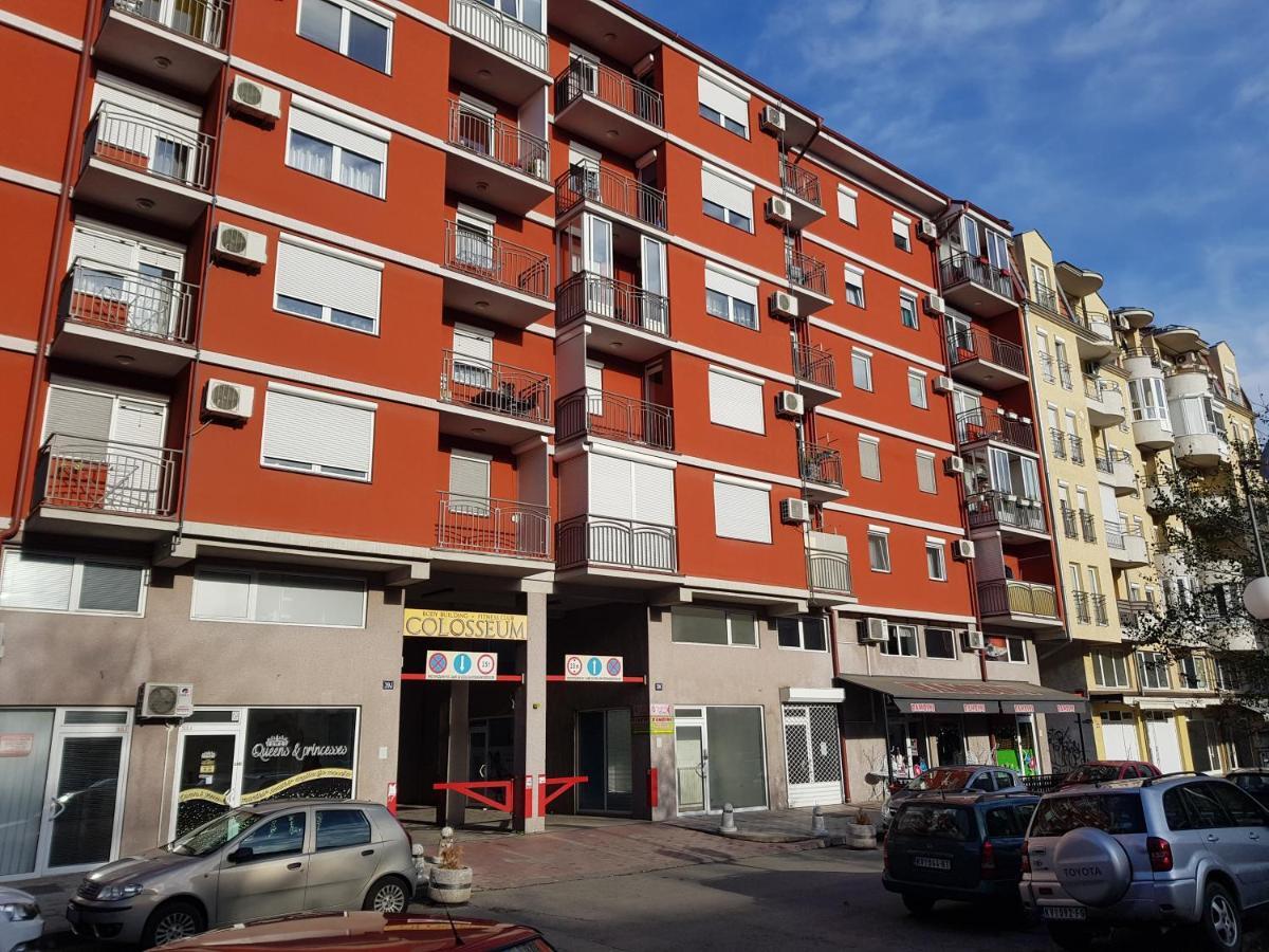 Apartman Kej Blue Free Parking Кралево Екстериор снимка