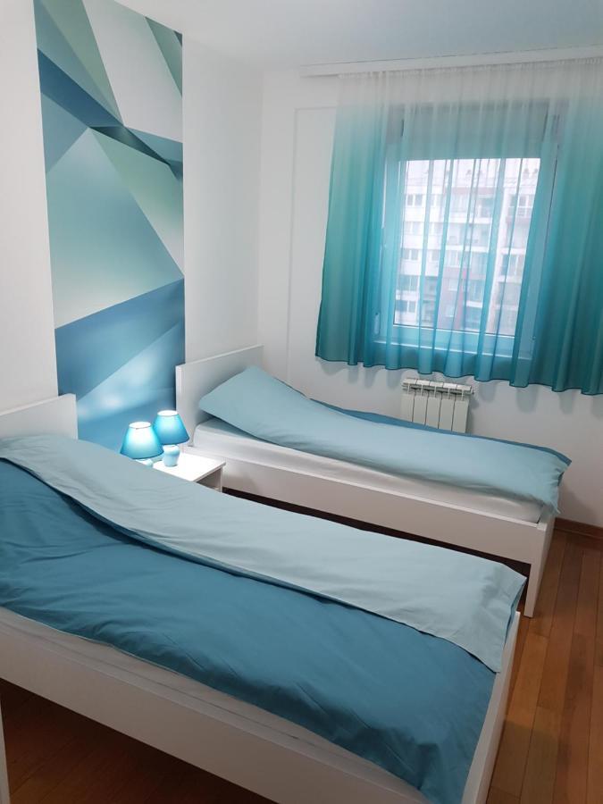 Apartman Kej Blue Free Parking Кралево Екстериор снимка
