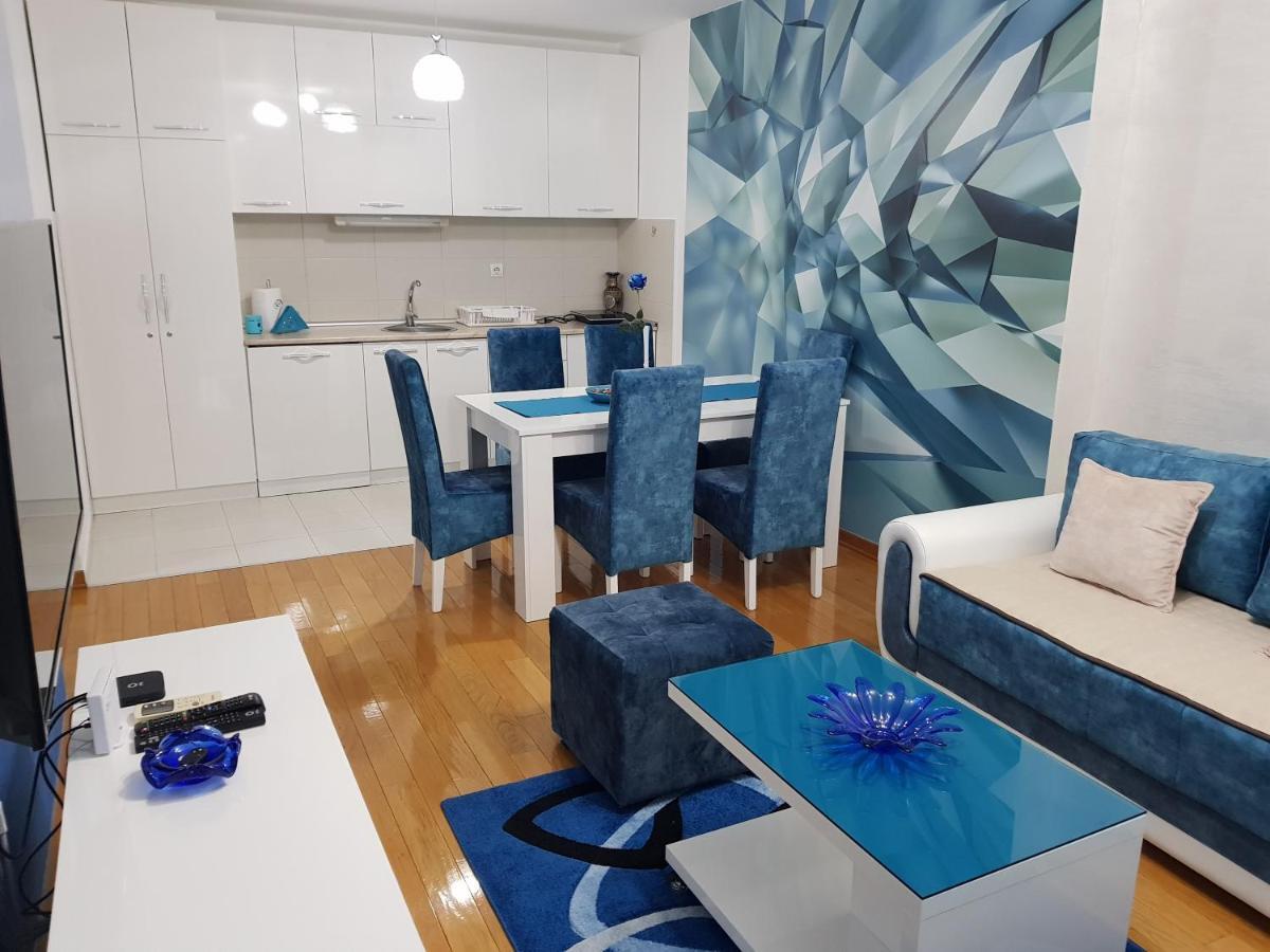 Apartman Kej Blue Free Parking Кралево Екстериор снимка